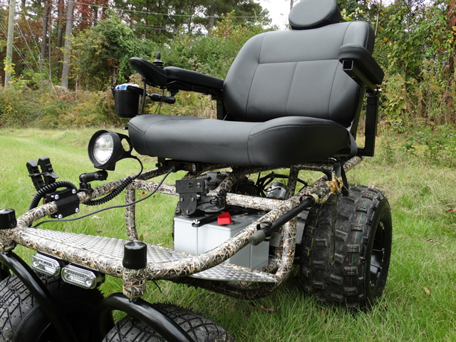 nomad-powered-wheelchair-2